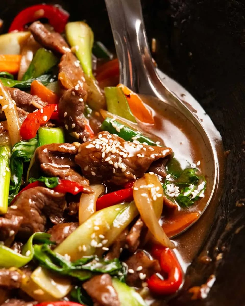 Easy classic Chinese beef stir-fry, image from RecipeTin Eats